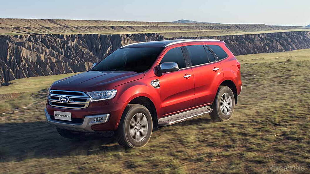 Discontinued Ford Endeavour 2016 Left Front Three Quarter