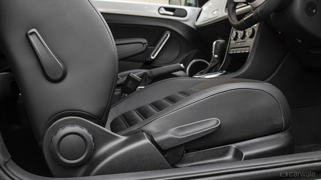 Volkswagen Beetle Front-Seats