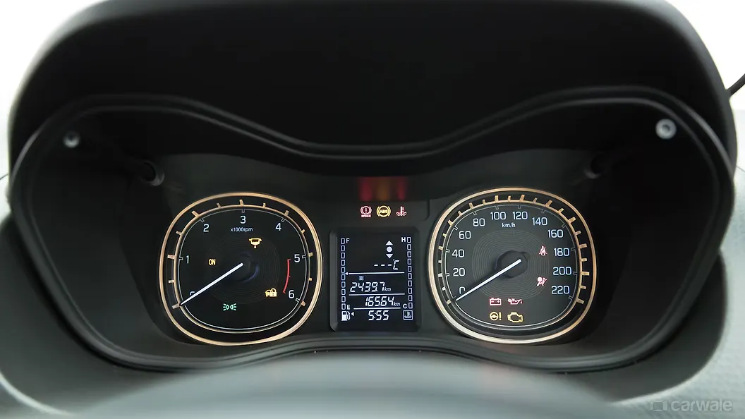 Vitara Brezza [20162020] Instrument Panel Image, Vitara Brezza [2016