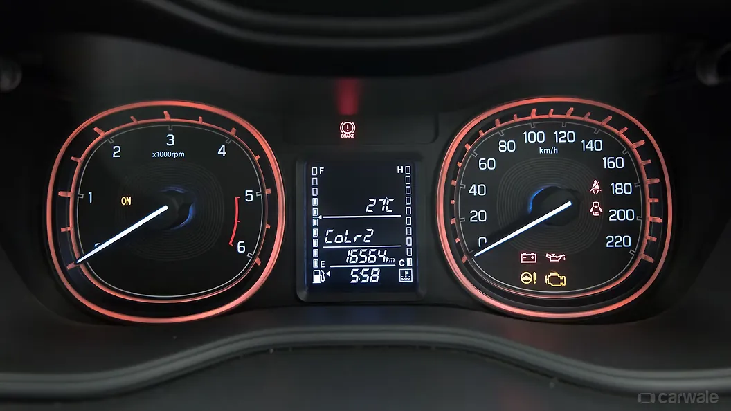 Vitara Brezza [20162020] Instrument Panel Image, Vitara Brezza [2016