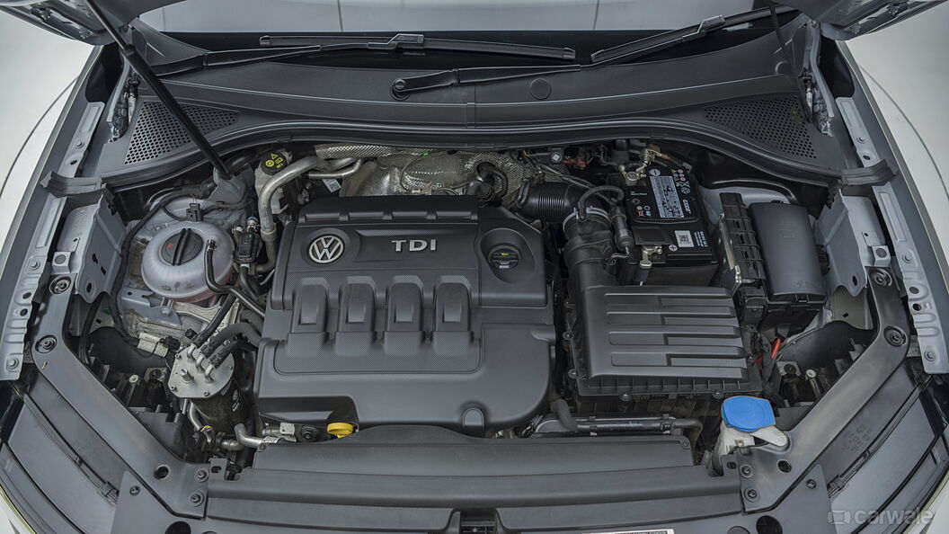 Discontinued Volkswagen Tiguan 2017 Engine Bay