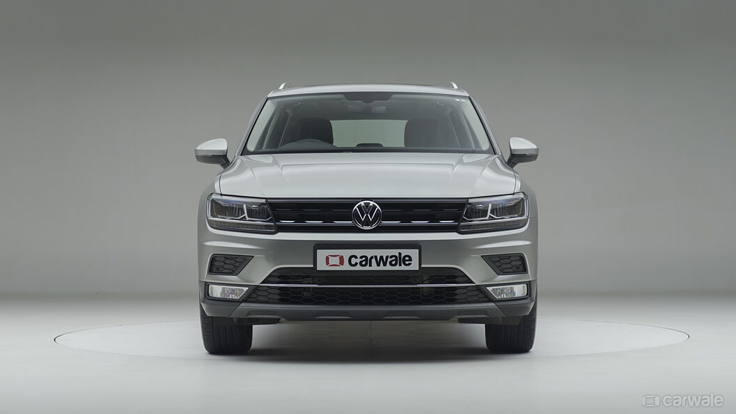 Discontinued Volkswagen Tiguan 2017 Front View