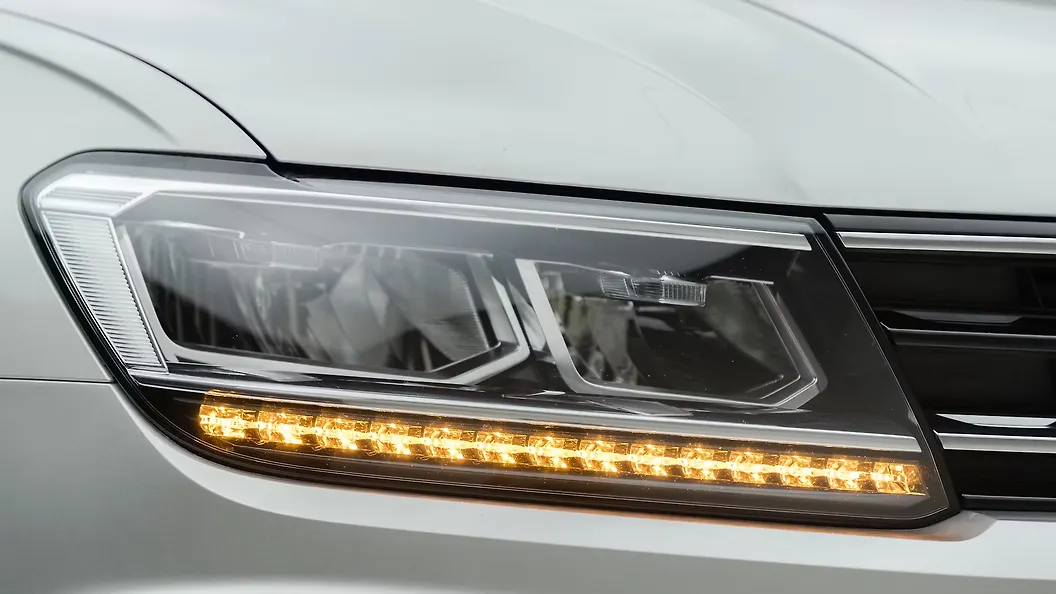 Volkswagen Tiguan Photo, Fuel Lid Cover Image CarWale