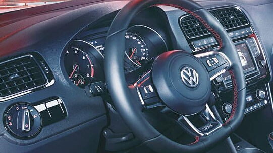 Volkswagen Gti 2016 2019 Photo Interior Image Carwale