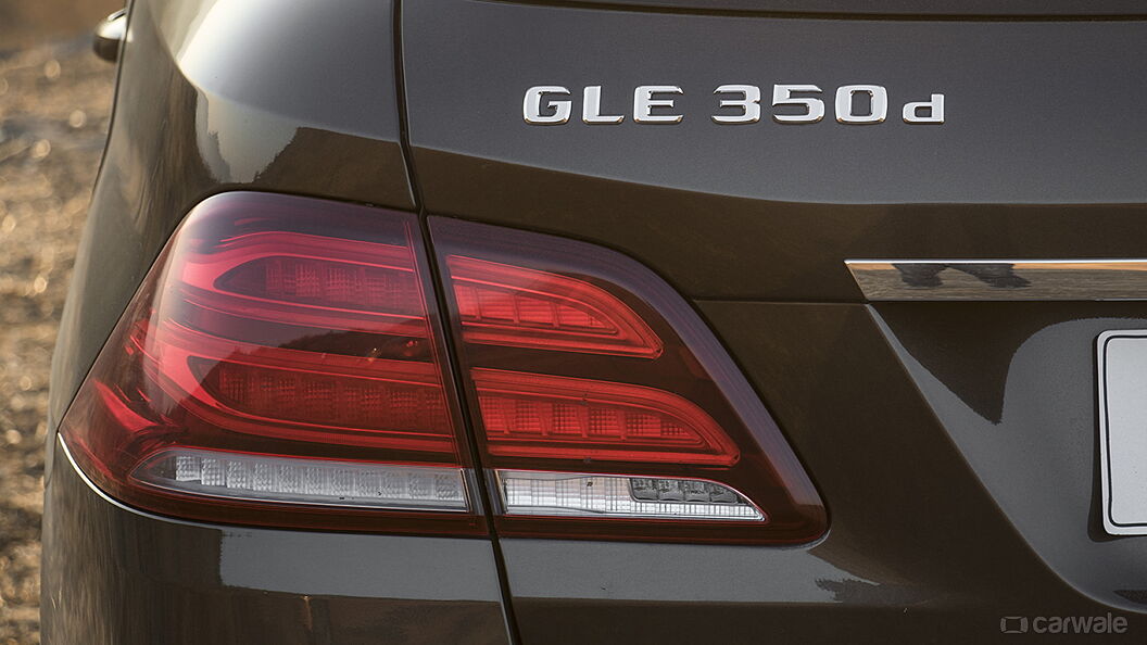 Discontinued Mercedes-Benz GLE 2015 Badges