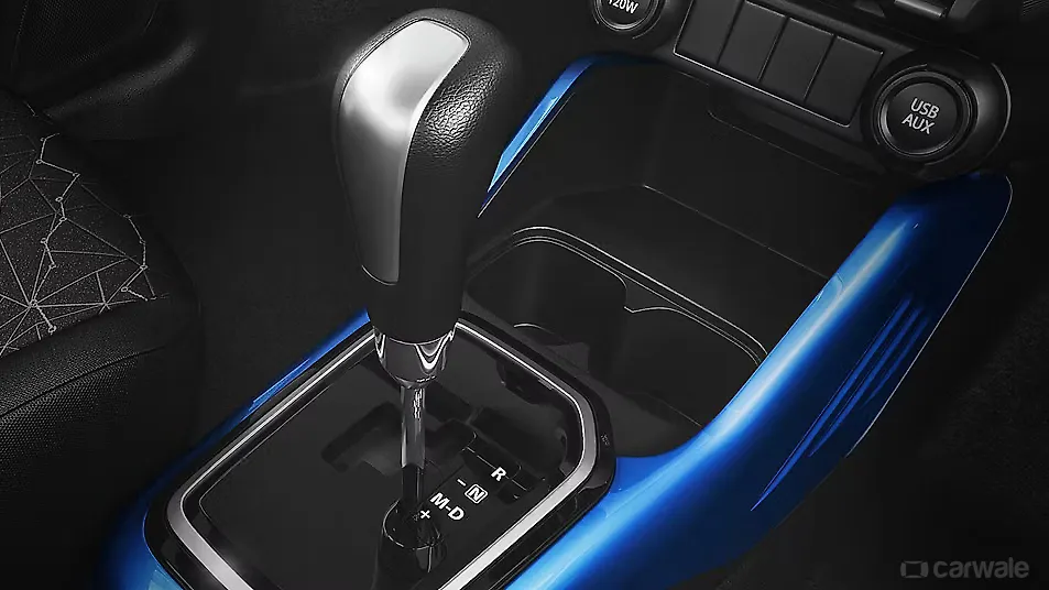 Ignis [20172019] GearLever Image, Ignis [20172019] Photos in India