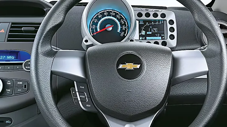 Chevy Spark Price >> Chevrolet Beat Photo, Interior Image - CarWale Chevy Spark Price >> Chevrolet Beat Photo, Interior Image - CarWale