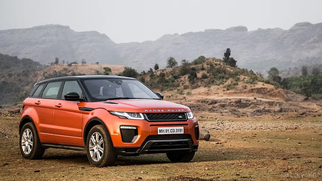 Land Rover Range Rover Evoque 2015 2016 Dashboard CarWale land-rover-range-rover-evoque-2015-2016-dashboard-carwale