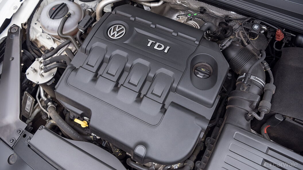 Volkswagen Passat Engine Bay
