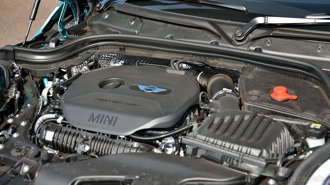 Discontinued MINI Cooper Convertible 2016 Engine Bay