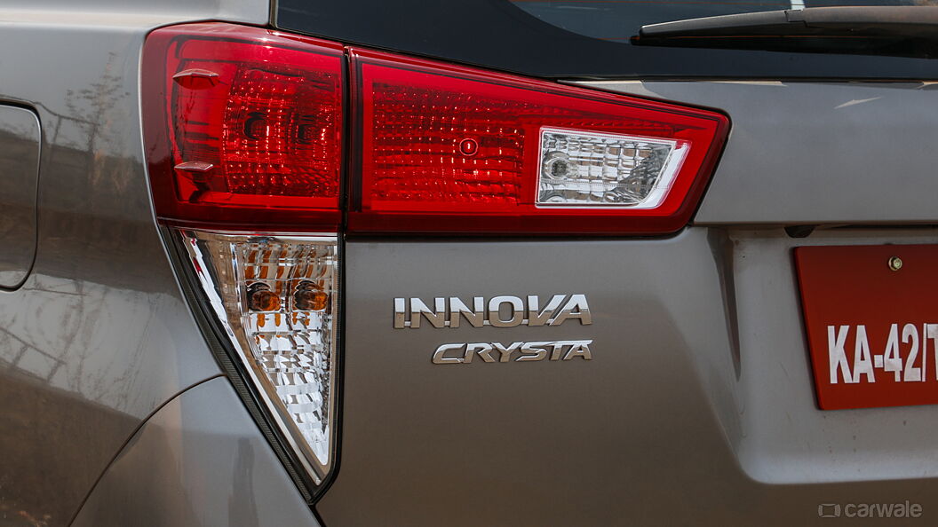 Toyota Innova Crysta [2016-2020] Exterior