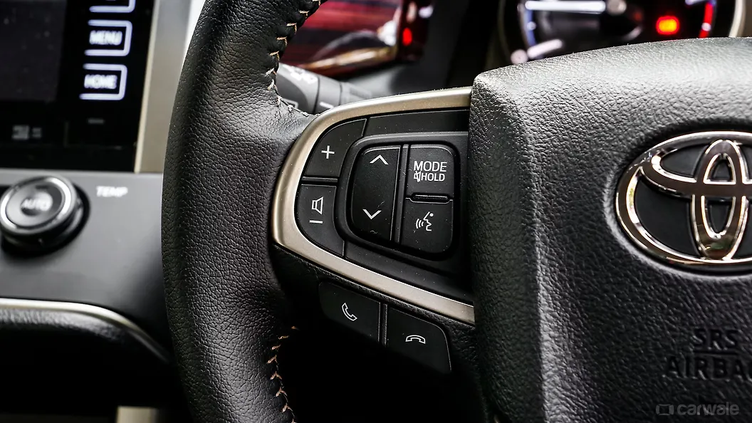 Toyota Innova Crysta Photo Interior Steeringswitchesleft Image