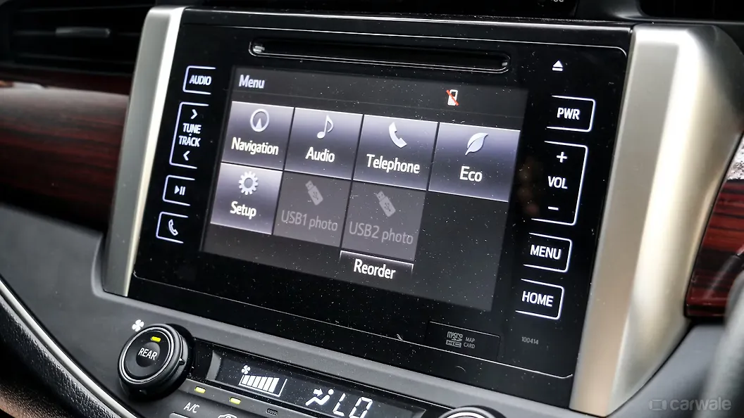 Toyota Innova Crysta Photo Interior Touchscreen Image Carwale