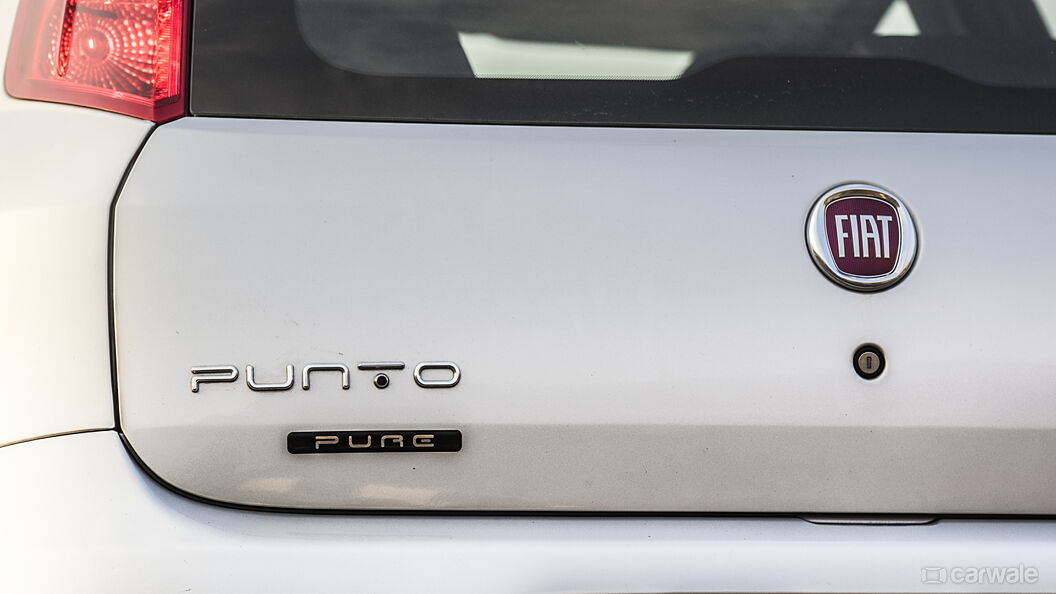 Fiat Punto Pure [2016-2017] Exterior