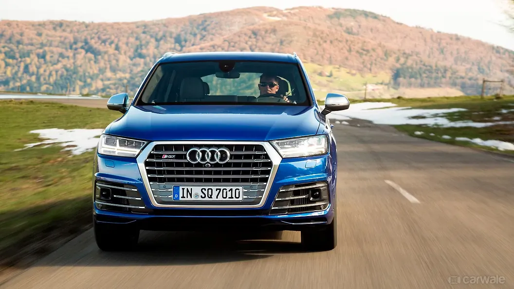 Q7 Front Grille Image, Q7 Photos in India - CarWale