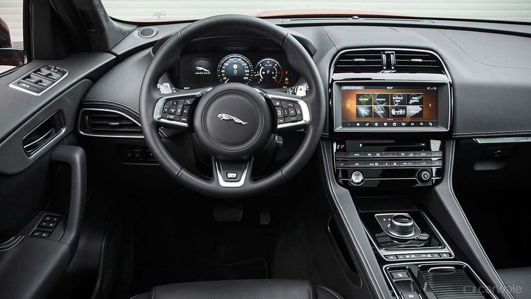 Jaguar F-Pace [2016-2021] Interior