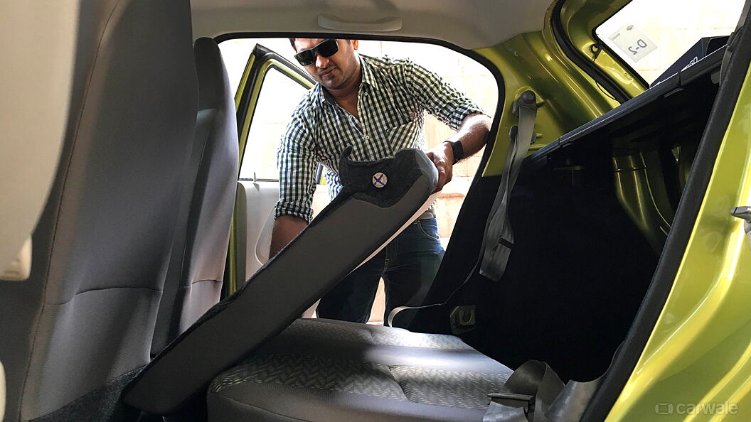 Discontinued Datsun redi-GO 2016 Rear Seat Space