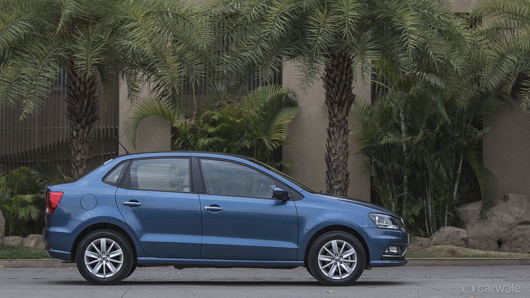 Volkswagen Ameo Right Side