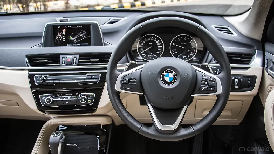 Discontinued BMW X1 2016 Interior