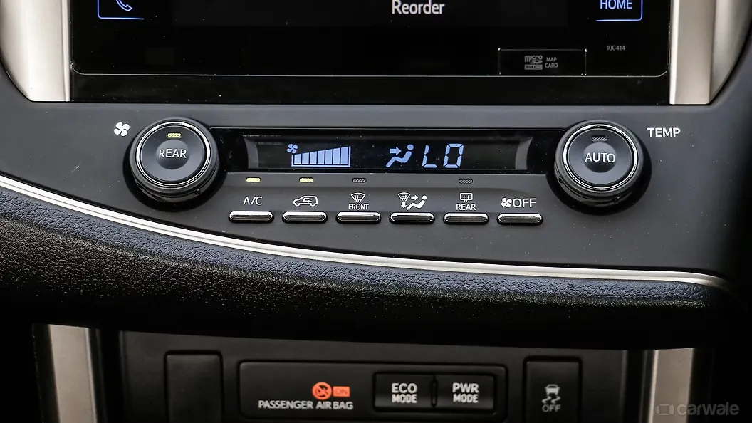 Toyota Innova Crysta Photo Ac Console Image Carwale