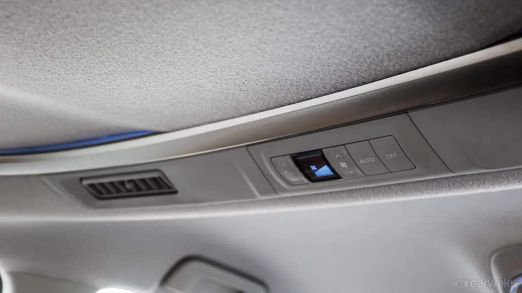 Toyota Innova Crysta Photo Interior Image Carwale