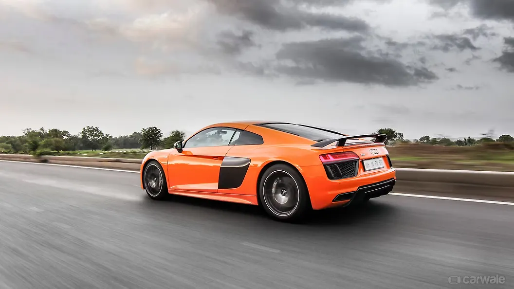 Audi R8 Photo, Rear view Image - CarWale
