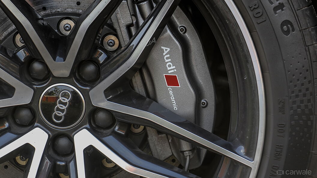 Audi R8 Wheels-Tyres