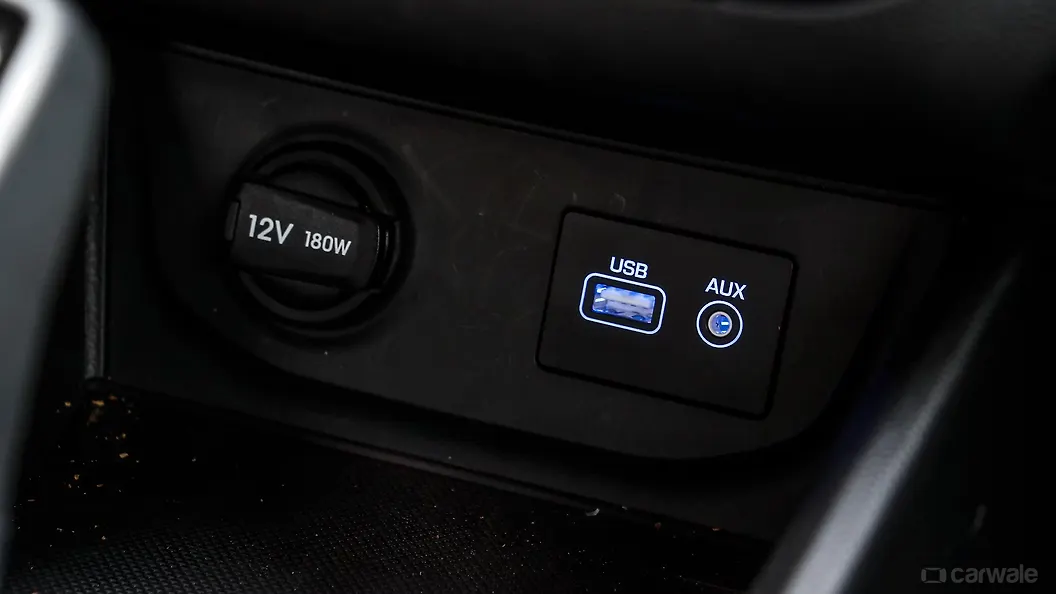 Creta [20152017] Music System Image, Creta [20152017] Photos in India