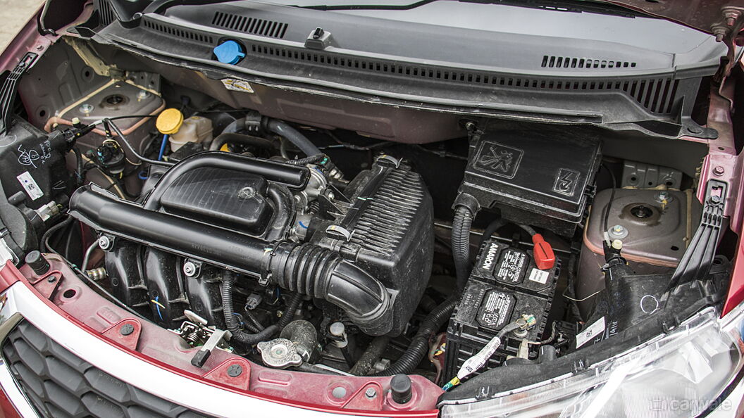 Discontinued Datsun redi-GO 2016 Engine Bay