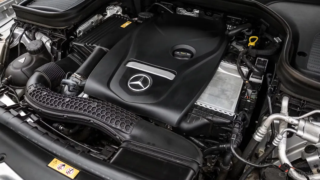 Mercedes Benz Glc Photo Mercedesbenz Glc Engine Bay Image