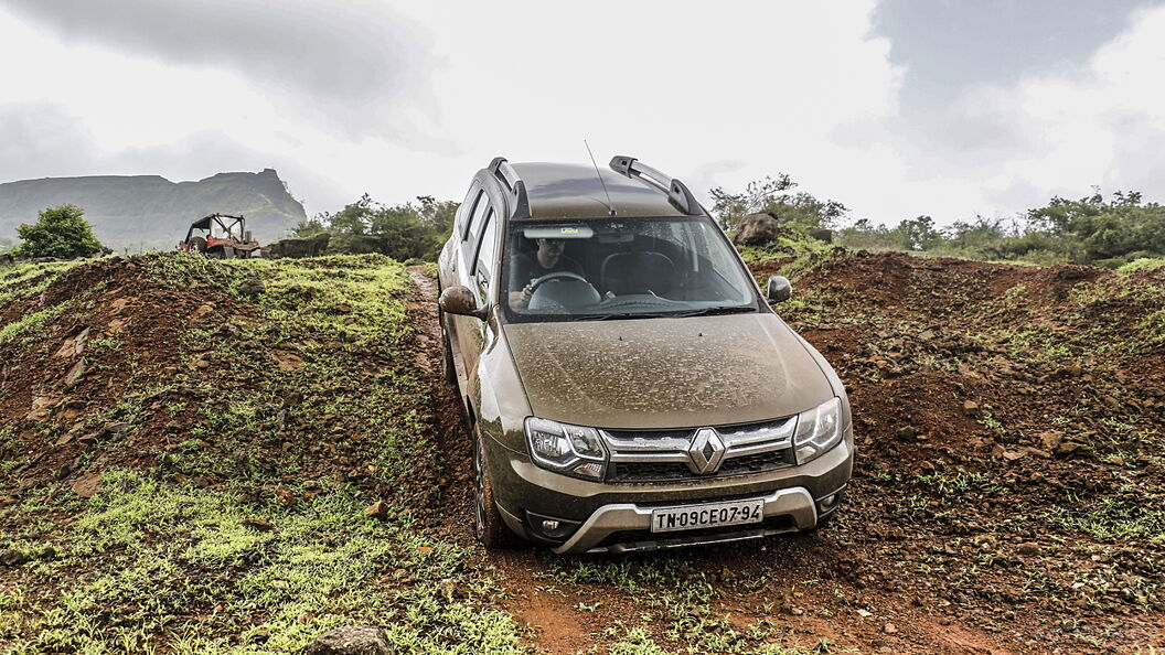 Discontinued Renault Duster 2016 Exterior