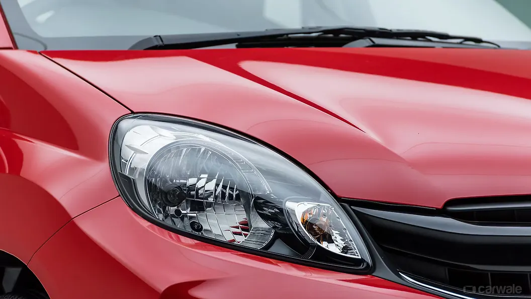 Brio Headlamps Image, Brio Photos in India CarWale