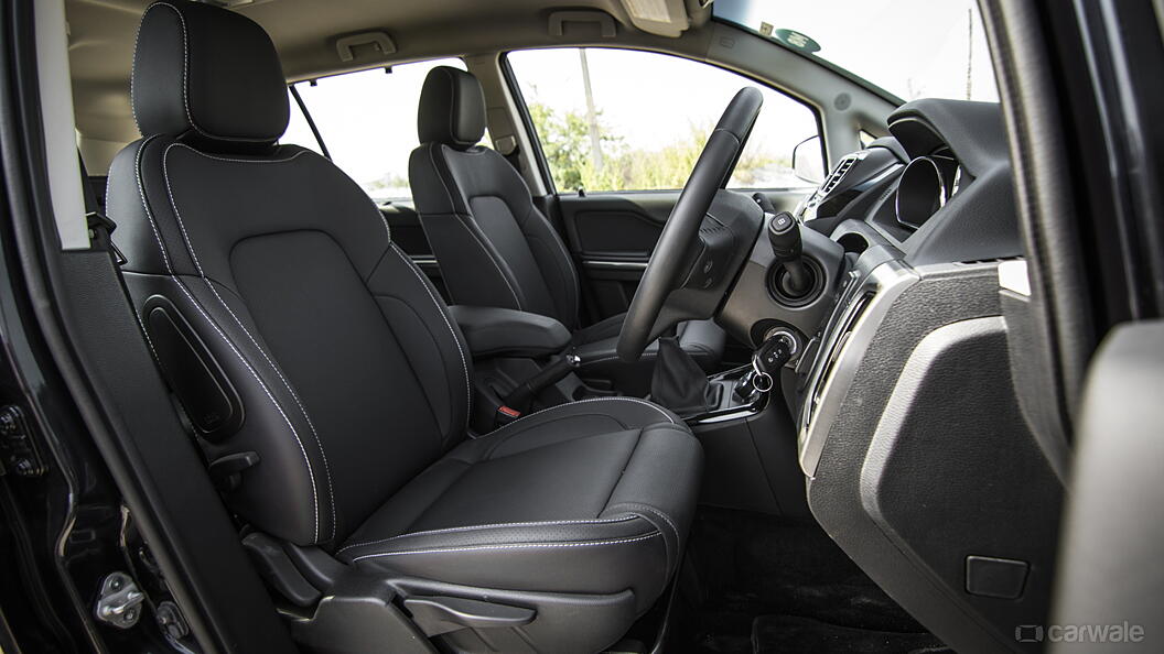 Hexa Interior Image, Hexa Photos in India - CarWale