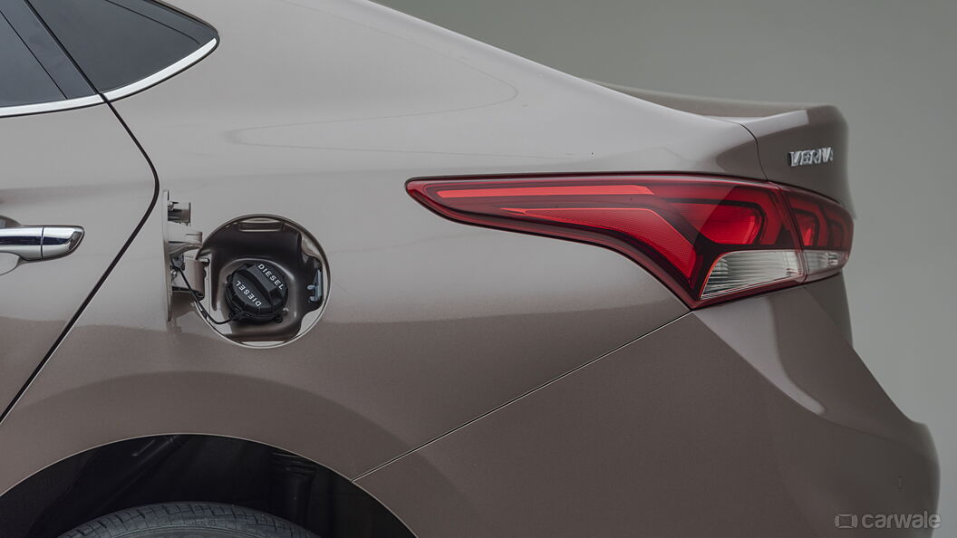 Hyundai Verna [2017-2020] Fuel Lid Cover