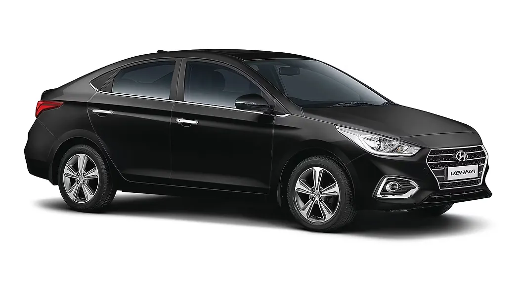 Hyundai-Verna-Right-Front-Three-Quarter
