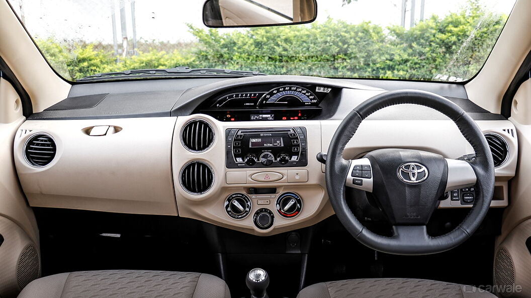 Toyota Etios Liva Dashboard