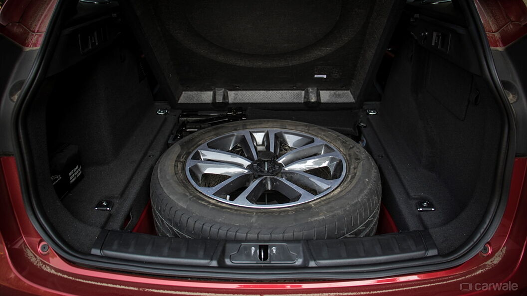 Discontinued Jaguar F-Pace 2016 Boot Space