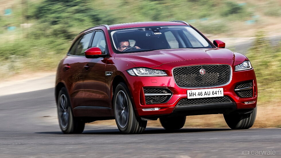 Discontinued Jaguar F-Pace 2016 Right Side
