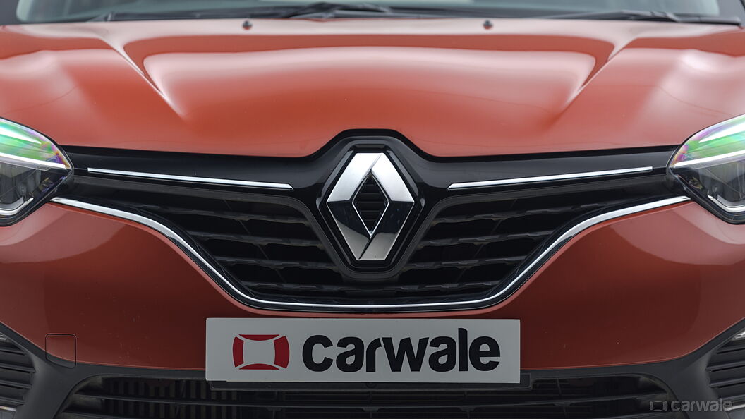 Discontinued Renault Captur 2017 Logo