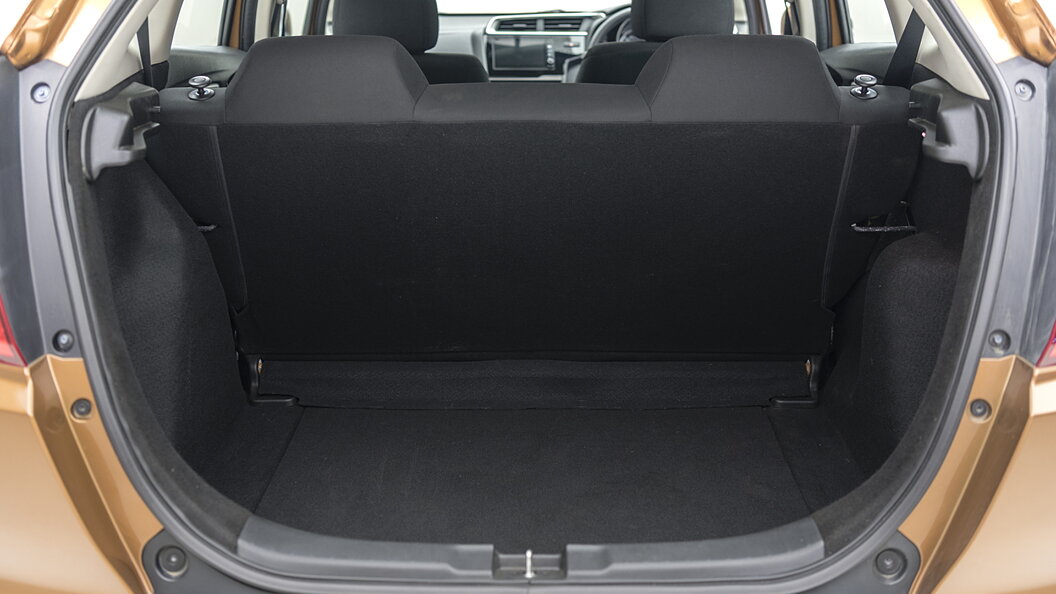 Wr V 2017 2020 Exterior Image Wr V 2017 2020 Photos In India Carwale