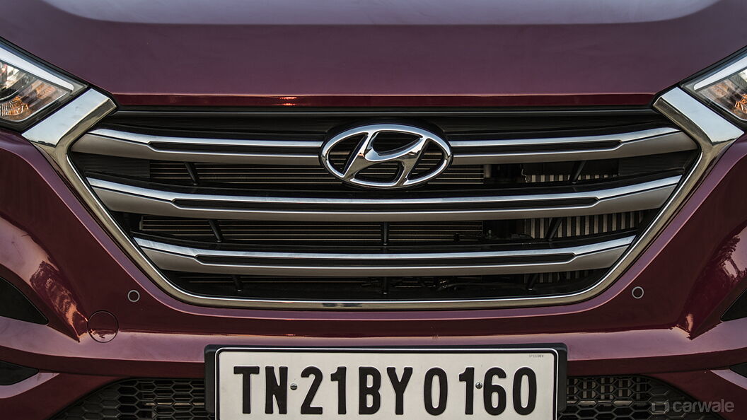 Discontinued Hyundai Tucson 2016 Exterior