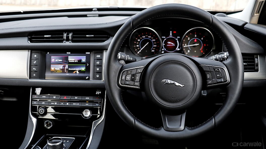 XF Dashboard Image, XF Photos in India - CarWale