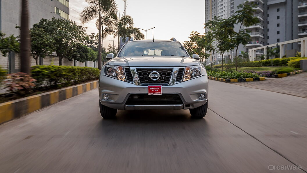Discontinued Nissan Terrano 2013 Driving