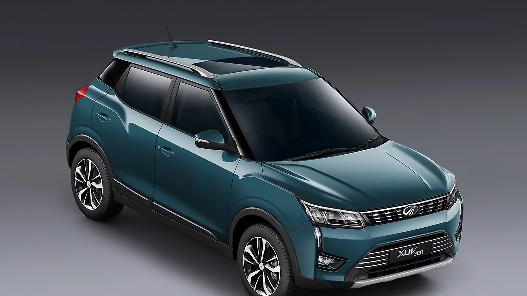Mahindra-XUV300-Exterior-144701.jpg