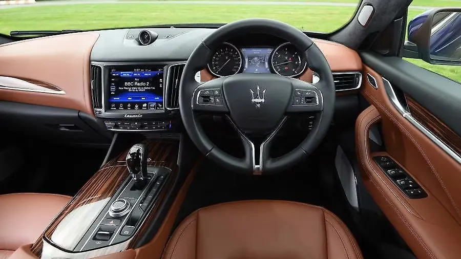 Maserati Levante Photo Interior Image Carwale Maserati Levante Photo Interior Image