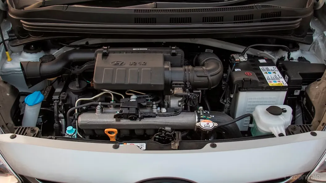 Grand i10 Engine Bay Image, Grand i10 Photos in India CarWale