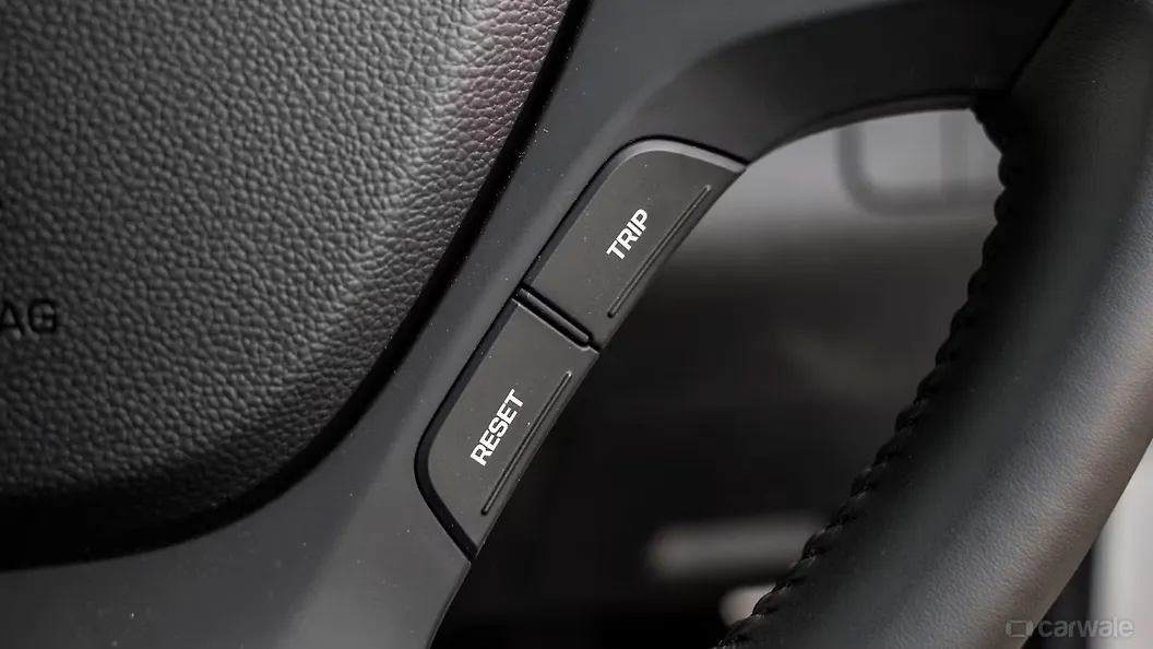 Grand i10 Steering Wheel Image, Grand i10 Photos in India CarWale