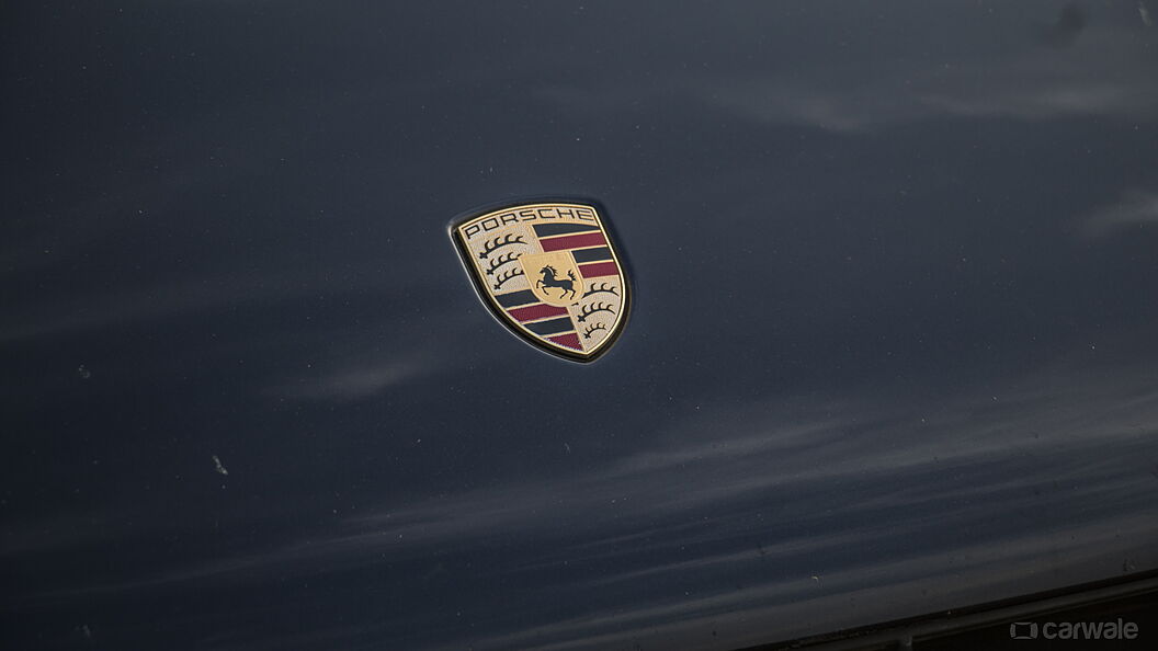Discontinued Porsche Macan 2014 Exterior