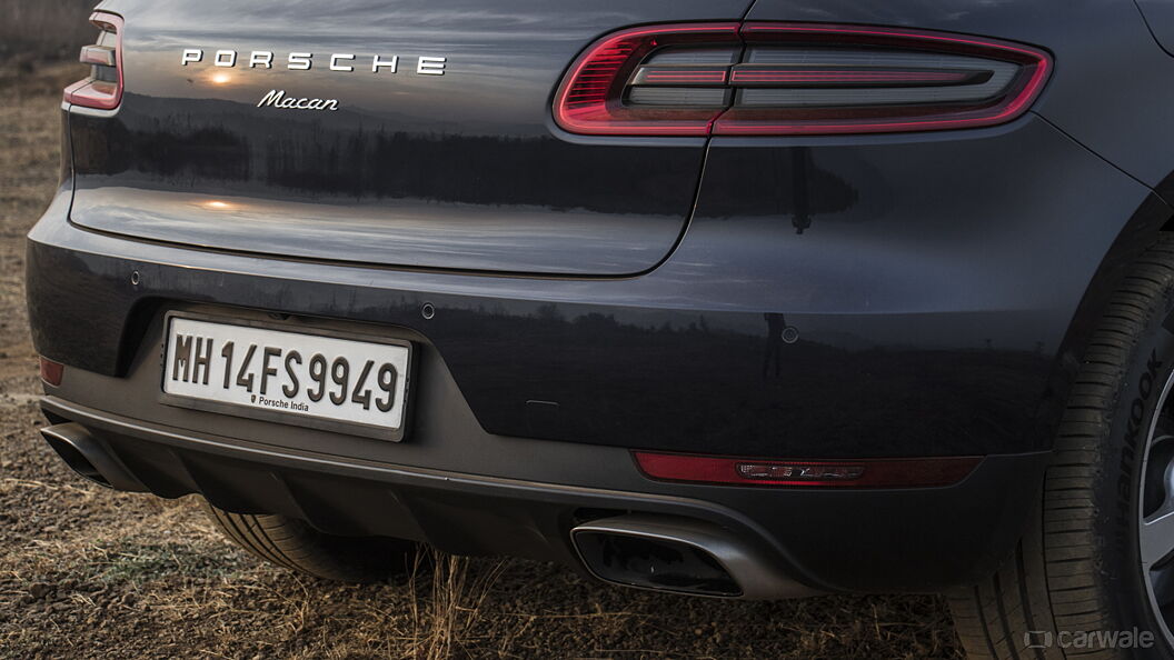 Discontinued Porsche Macan 2014 Exterior