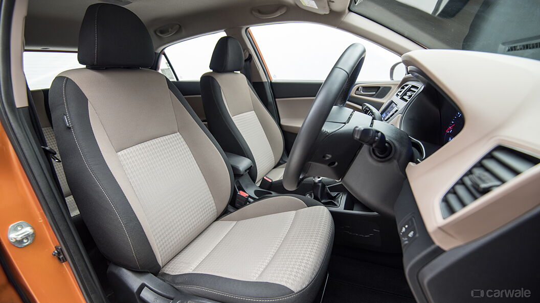 Hyundai Elite i20 [2018-2019] Front-Seats